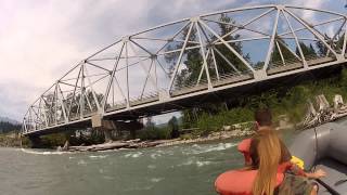 preview picture of video 'Whitewater River Rafting on Sauk River'