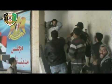 القبض على عدد من قوات النظام من قبل كتيبة أسود الله بعد السيطرة على مبنى البلدية في مدينة دوما في ريف دمشق ضمن معركة "تحرير مدينة دوما"