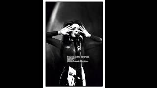 Siouxsie and the Banshees - 'Pulled to Bits'