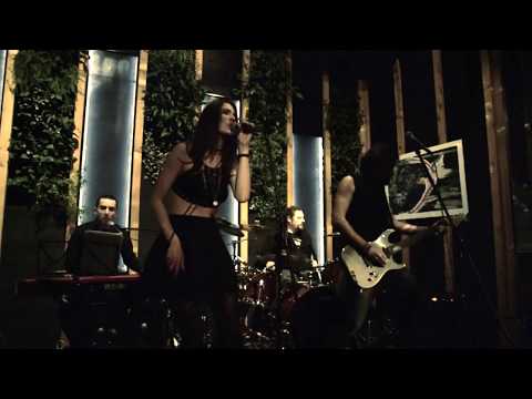 Ross'N Lorina - The one /live/