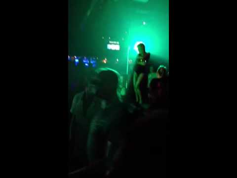 La Bush Closing Night Room 2