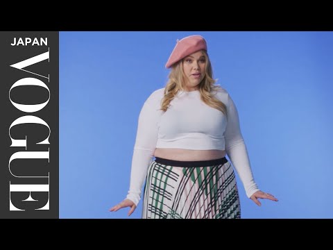 あらゆる體型の女性15人が同じクロップトップを試みた。 (あらゆる体型の女性15人が同じクロップトップを試着。| VOGUE JAPAN)