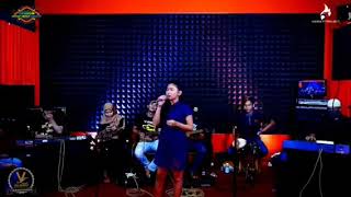 Download lagu Keangkuhan - Vela Zaladara mp3