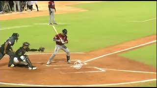 Entrada de Calidad para Andy Otero en el Primer juego de la Serie Final de LIDOM 2021-2022