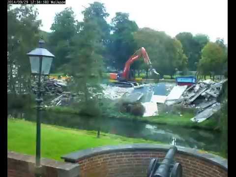 Lek Sloopwerken sloopt flats IJsselstein (timelapse)