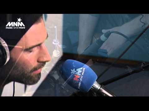 MNM: Manoeuvres - Mad World [Live]