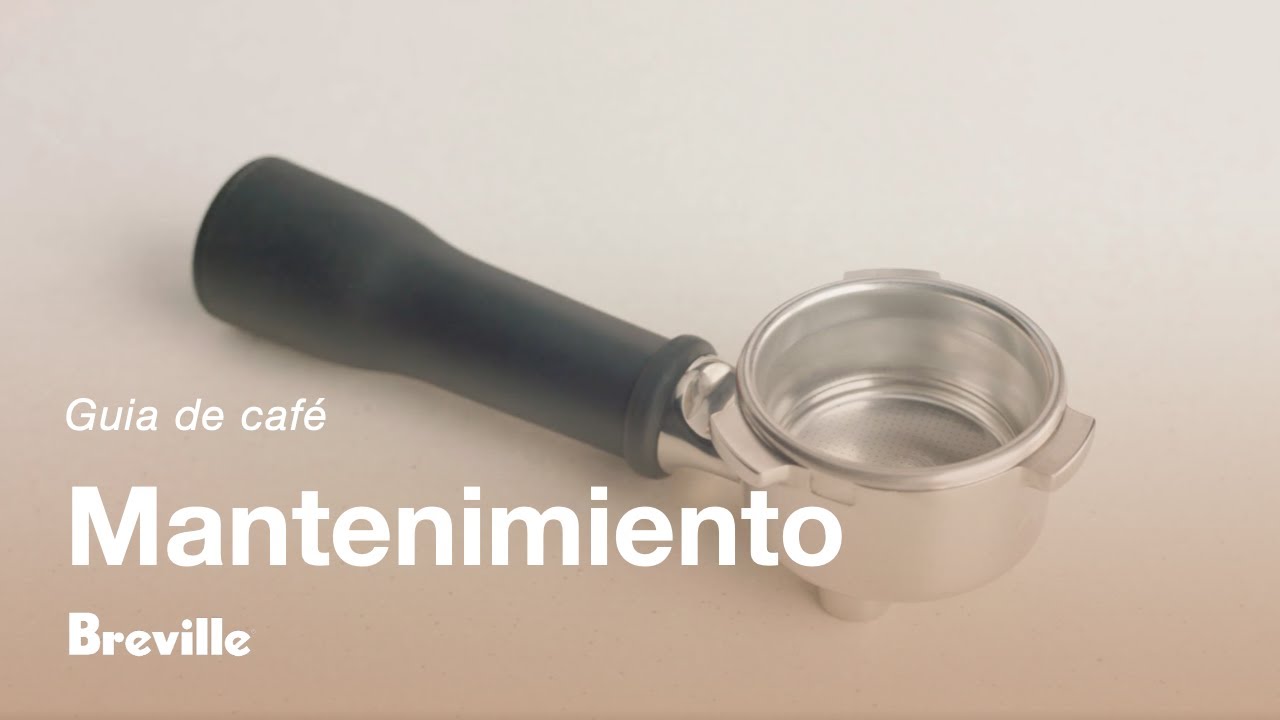 Cómo limpiar el portafiltro y la cesta del filtro