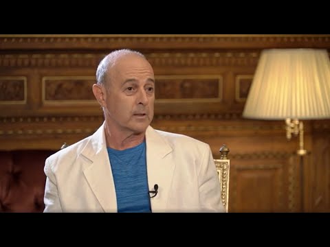 Ifj. Harangozó Gyula – Opera Café portré 2022