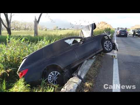 Scalea :: 14/04/2021 :: Brutto incidente sulla SS 18, un’auto finisce fuori strada.