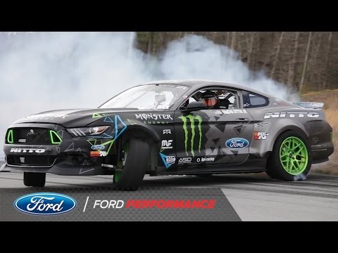 Vaughn Gittin Jr. Tests his 900 hp Ford Mustang 900 | Mustang RTR | Ford Performance