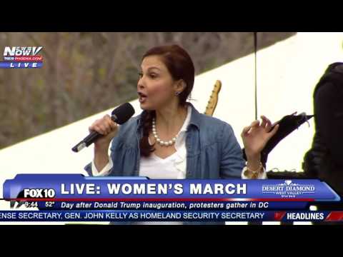 FNN: Ashley Judd Performs Her "Nasty" Poem At Women's March DC