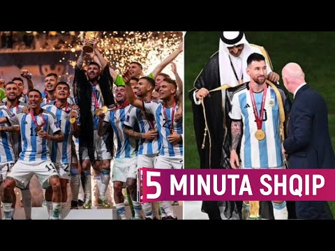 Lionel Messi feston fitoren e Argjentinës me nënën dhe fëmijët e tij