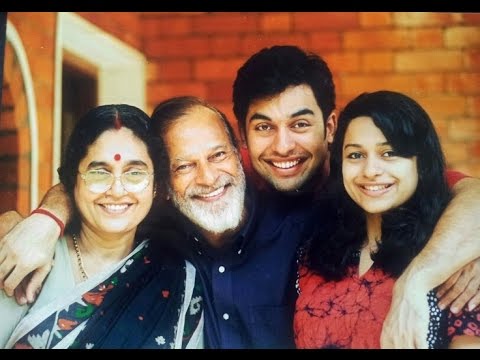 "Jishnu raghavan" with his " wife Dhanya rajan" and "family photo"