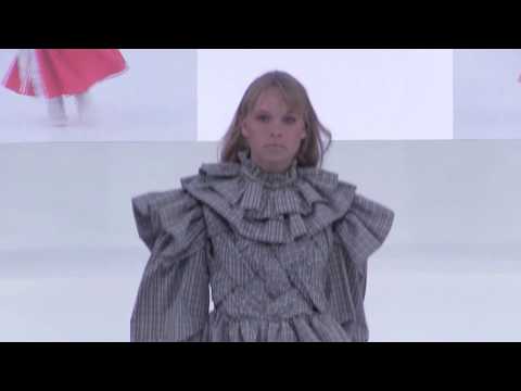 Desfile de la firma Anel Yaos durante la Semana de la Moda de La Palma 2019