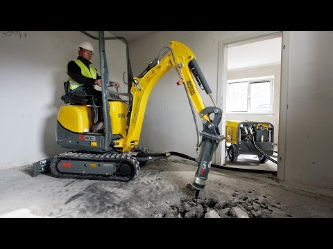 Emissionsfreier Bagger in Aktion | Wacker Neuson 803 dual power