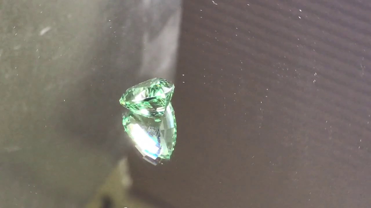5.34ct Mint Merelani Grossular Green Tsavorite Garnet - Outdoor Light