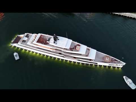 M/Y ULYSSES (336.5ft/102/5m) arrival at 17th Street Yacht Basin