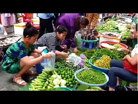 Asian Fresh Market Food - People And Foods In Phnom Penh Market