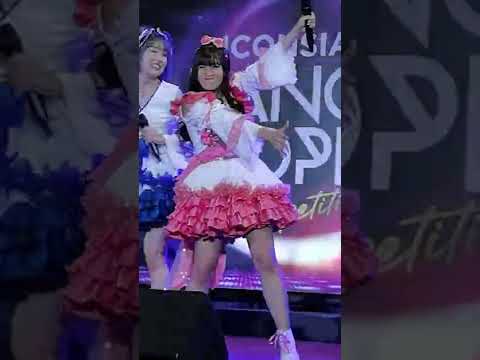 220910 (Frann Fancam) Shining Stars - Koi Hanabi @ Icon Siam Dancetopia - Icon Siam