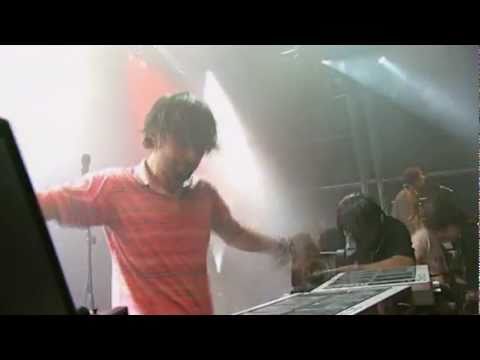 Röyksopp - Poor Leno (Live @ Glastonbury 2003) part 5 of 5