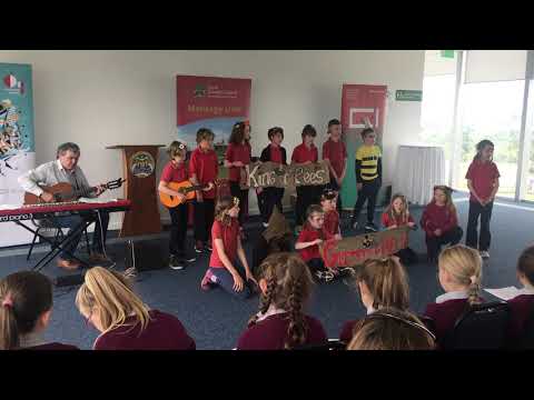 Gurraneasig NS - Ode to the King of Bees