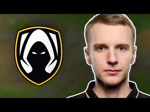 Get this man some help…