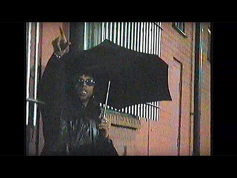 Onoe Caponoe - Ghosts In Ma Alleyway / Walking Thru Tha Forest (OFFICIAL VIDEO)