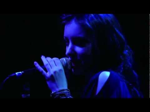 Sister Sparrow & The Dirty Birds - Hollow Bones (live)