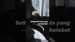Download lagu Setiap kali ada yang berkelebat (Gus Mus) - puisi pendek mp3