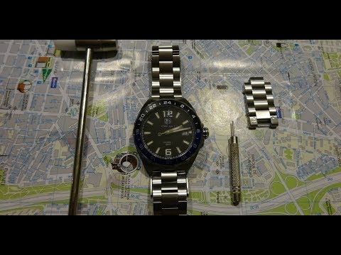 How to remove links from a Tag Heuer watch