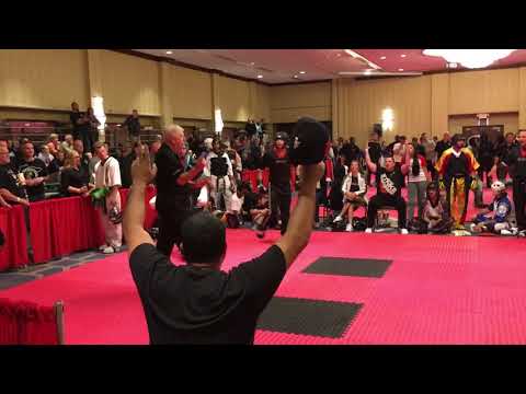 Josh Horwege vs Brayan Rodriguez