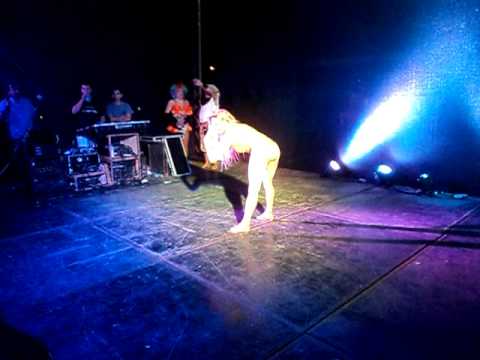 Kyara Schysnnaider em Atibaia 04/02/2012 Parte 1