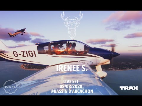 Irenee.S Live set in a plane at @bassindarcachon for Sutter Event