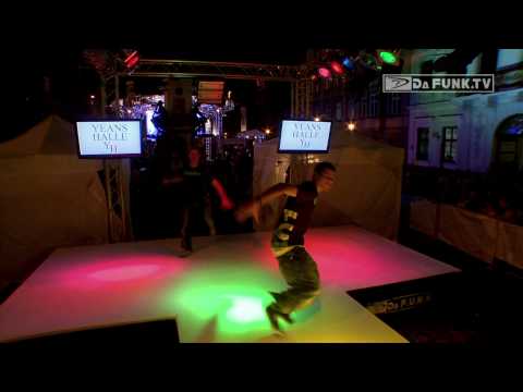 DAFUNK-FashionShow-max09.mov