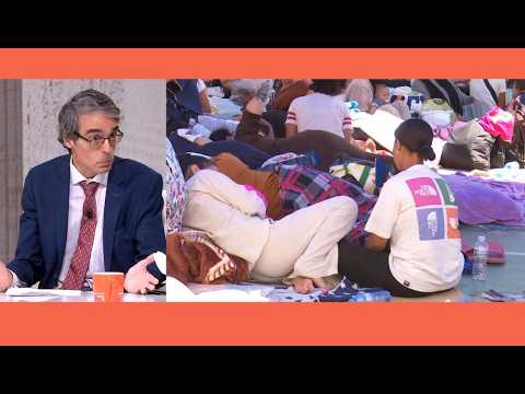 El juez Jesús Villegas cuestiona a los padres de los menores no acompañados que entran en España