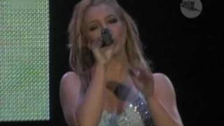 Britney Spears - Shadow (live RIR Lisboa 2004)