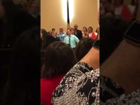 Pentecostal Praise-Linda Gibson Johnson testimony and song.