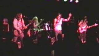 Go Betty Go &quot;I&#39;m From LA&quot;