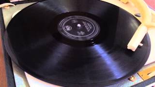 The Ames Brothers - The Man With The Banjo - 78 rpm - RCA 28203