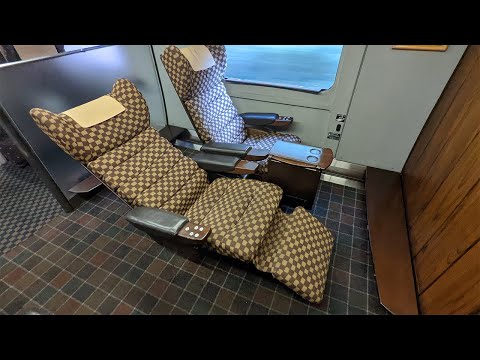 【So Luxurious!】 Riding Japan's Deluxe First Class "Midori" | Fukuoka to Sasebo