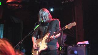 Band of Skulls - &quot;Cold Fame&quot; (Live at The Troubadour in Los Angeles  12-11-09)