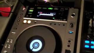 Video thumbnail for Review of the Pioneer CDJ 850 by Shawn Rob