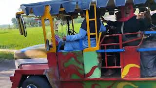 Download lagu Pawai Pondok Pesantren Miftahul Huda Al Kamal Part 3 mp3