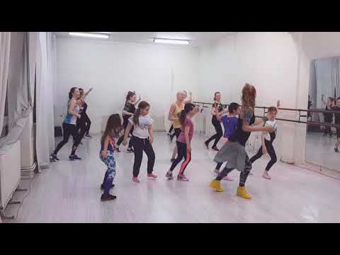 Zumba Burgas with Gery ❤💜🧡💛❤