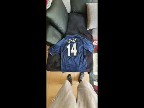 ULTRA RARE 2000-2002 Arsenal Dreamcast third kit 🔥🔥🔥 Check my other upload for the full video