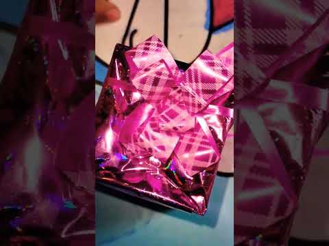 nice beautiful scenes baby kids Samreen opening 🎁 to mom and dad