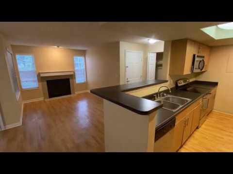 Chestnut Ridge Apartment Homes M104 Gleneagle 1 Bed 1.5 Bath with Den 950 Sq. Ft. Denver, CO