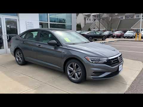 2021 VW Jetta R-Line