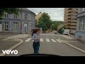 Sigrid - A Driver Saved My Night (up close) (Visualiser)