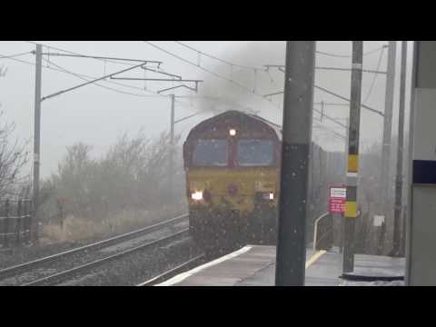 DB Cargo 66115 Passes Carluke On 4M30 28/01/17